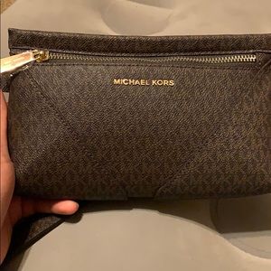 Micheal Kors belt bag